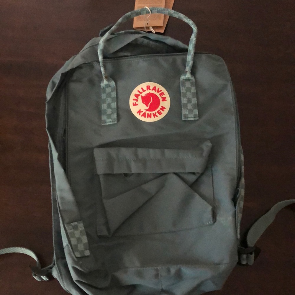 NWT GENUINE FJALLRAVEN KÅNKEN BACKPACK